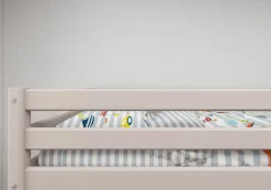 FLEXA Bunk Beds*Bunk bed with straight ladder